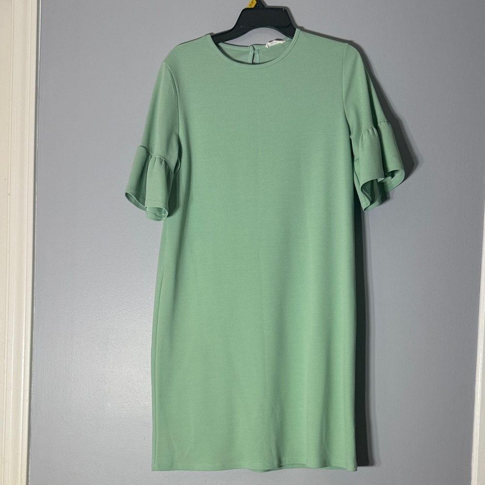 Elegant Green Ruffle Sleeve Mini Dress
